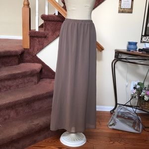 Mesh maxi skirt